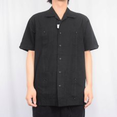画像2: The Havanera 刺繍デザイン キューバシャツ BLACK M (2)
