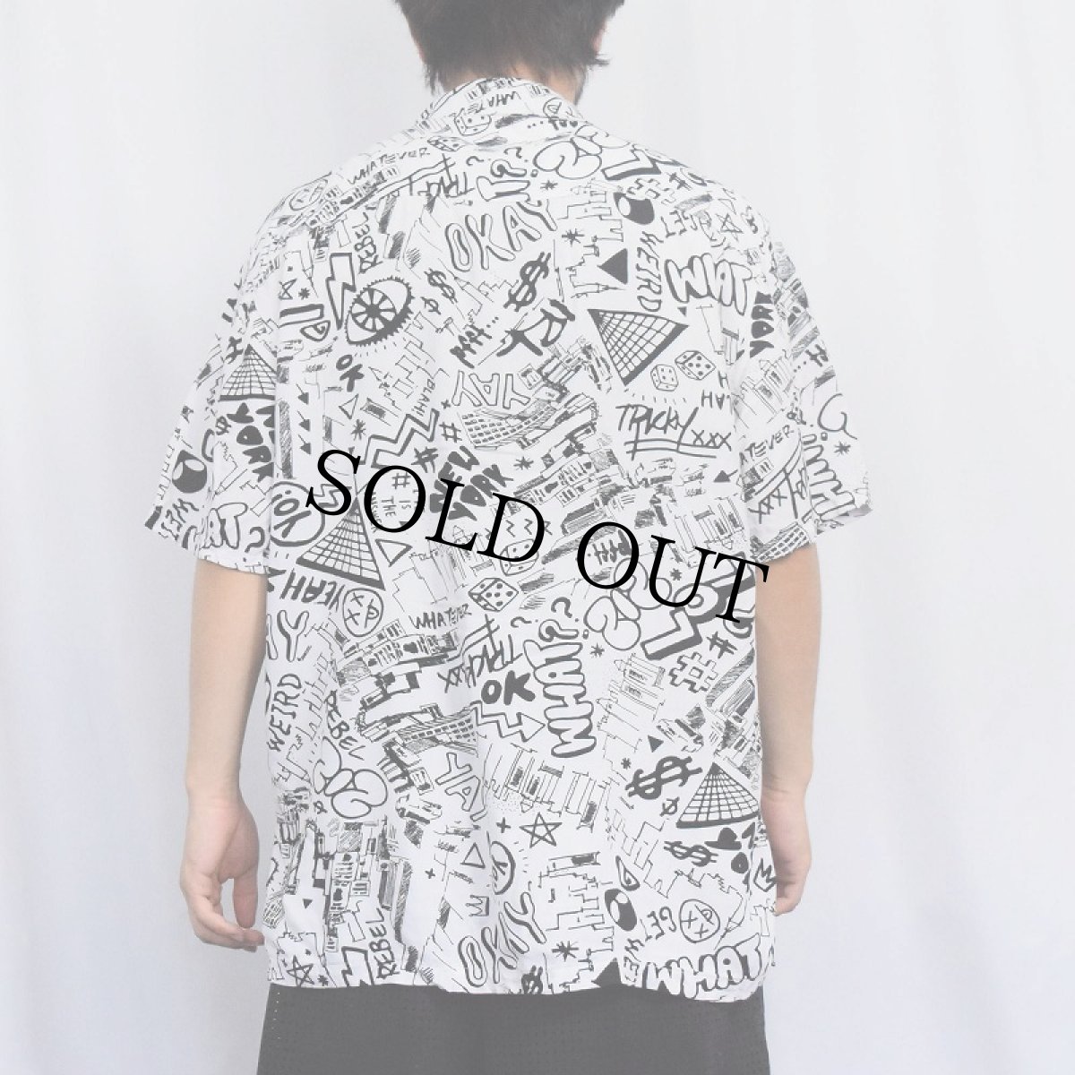 画像3: NO BOUNDARIES 総柄 レーヨンオープンカラーシャツ L (3)