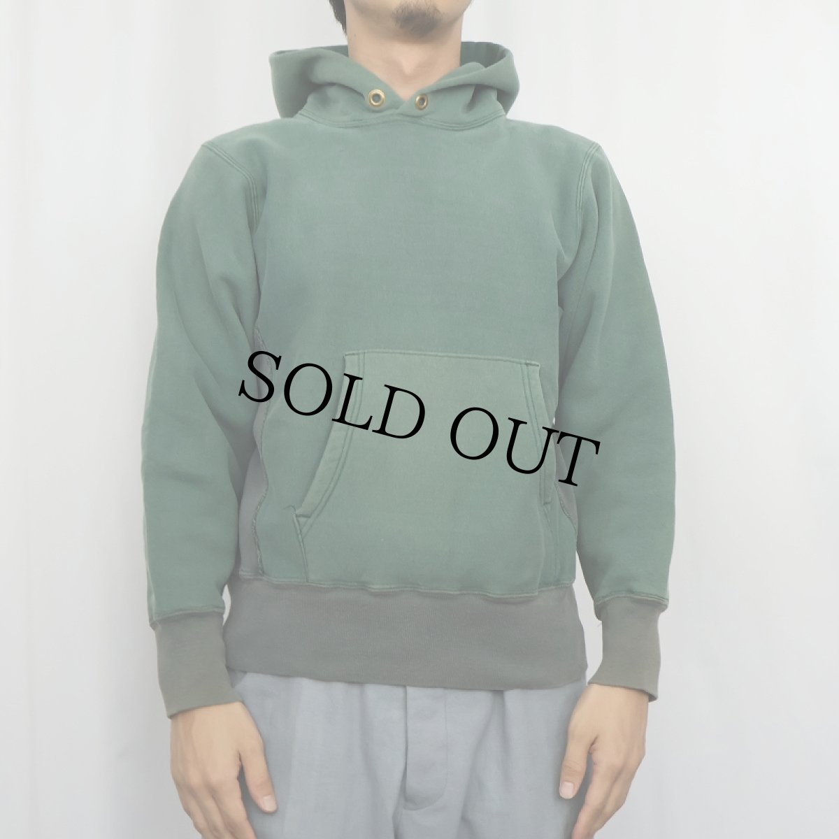 画像2: 80's Champion REVERSE WEAVE トリコタグ USA製 2トーン 目無しスウェットフーディー S (2)