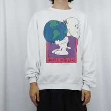 画像2: 90's SNOOPY USA製 "HAND WITH CARE" キャラクタープリントスウェット XL (2)