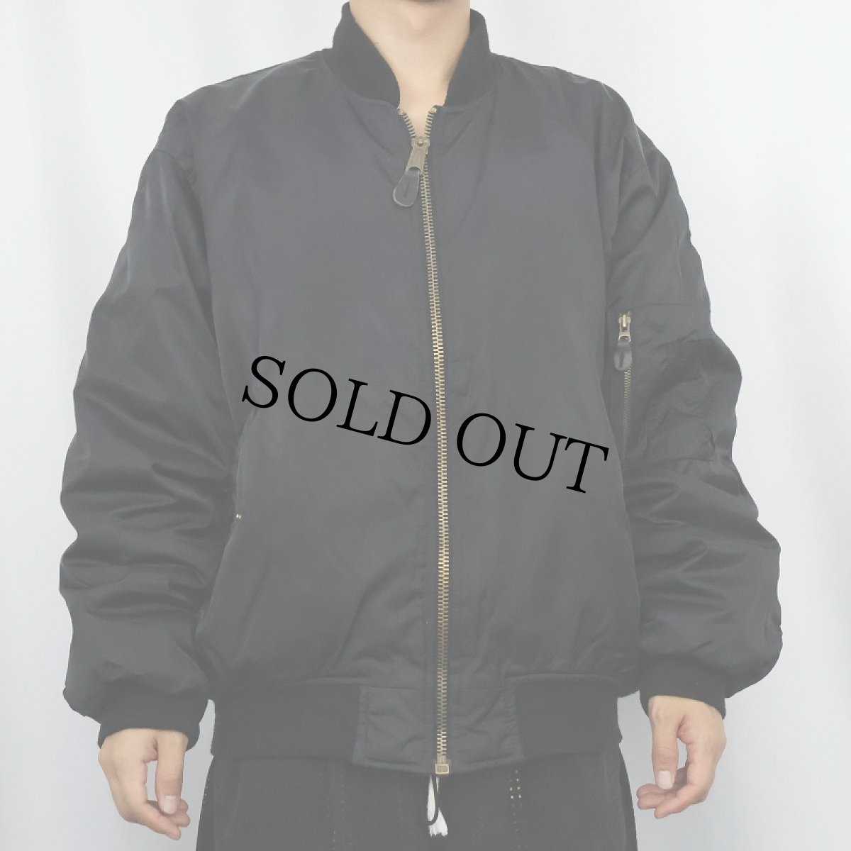 画像3: 民間用 U.S.AIR FORCE "MA-1 TYPE" フライトジャケット BLACK LARGE (3)