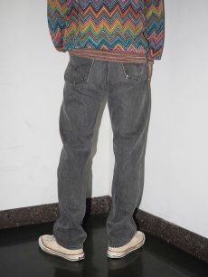 画像2: 90's Levi's 501 USA製 先染め ブラックデニムパンツ W32 (2)