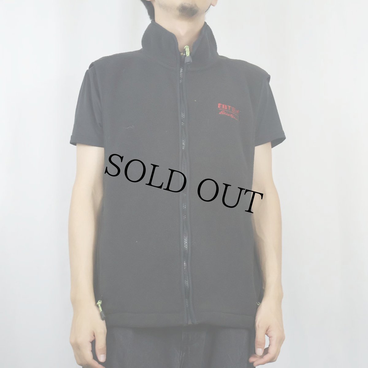 画像2: 90's Eddie Bauer EBTEK USA製 "POLARTEC" ロゴ刺繍 フリースベスト BLACK L (2)