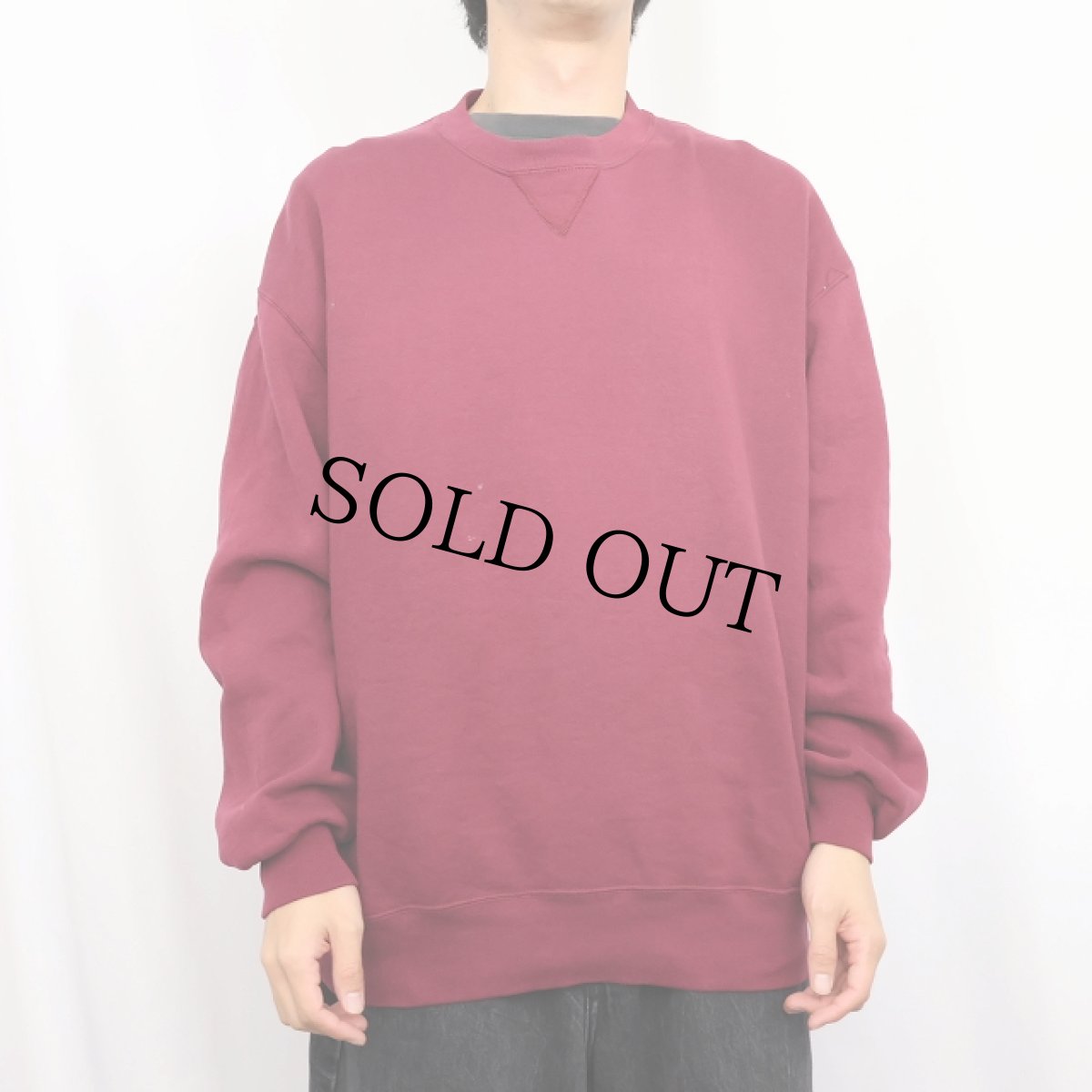 画像2: 90's RUSSELL ATHLETIC USA製 前V 無地スウェット XL (2)