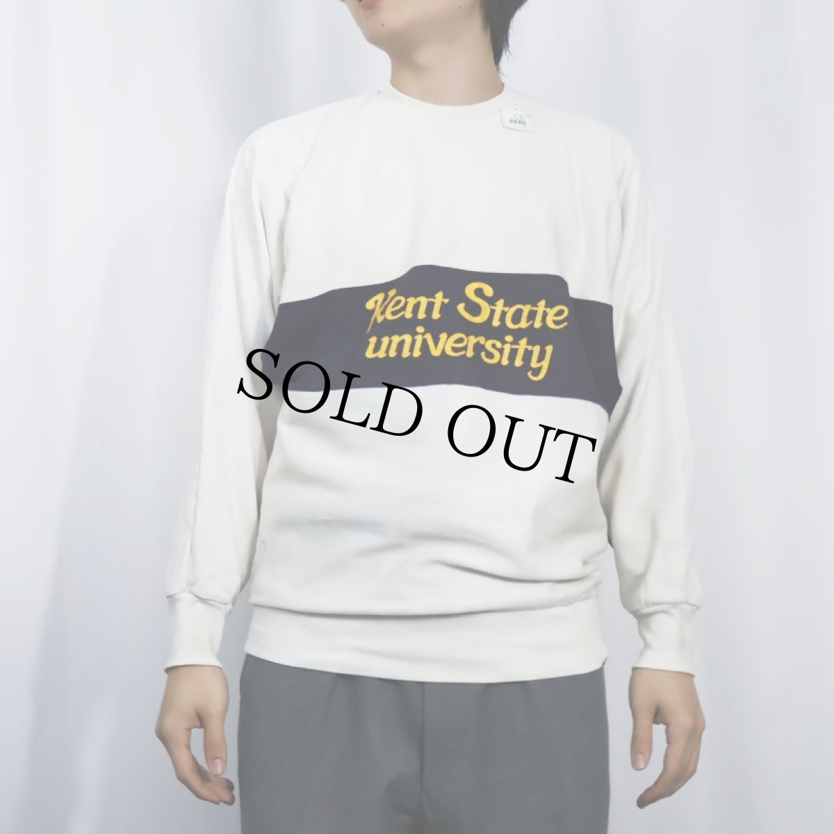 画像2: 80〜90's H.WOLF & SONS USA製 "Kent State university" プリントスウェット (2)