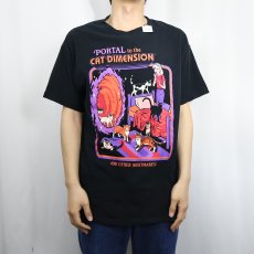 画像2: Steven Rhodes "PORTAL to the CAT DIMENSION" イラストプリントTシャツ BLACK L (2)