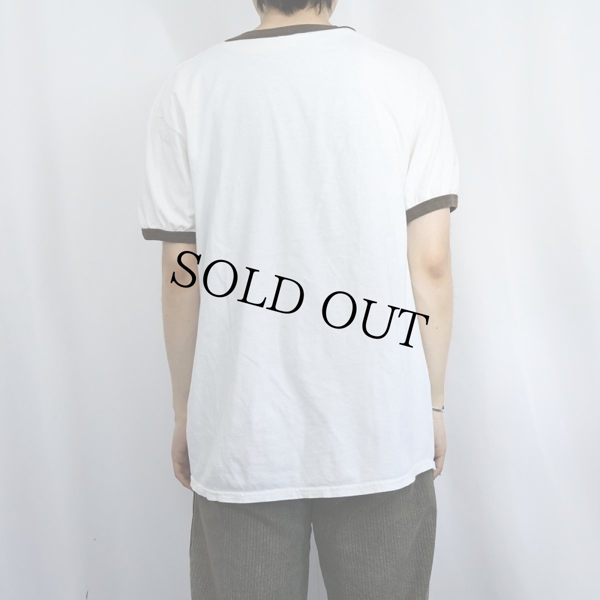 画像3: I Love Lucy "Lucy Ricardo pitcher" コメディドラマプリントリンガーTシャツ (3)