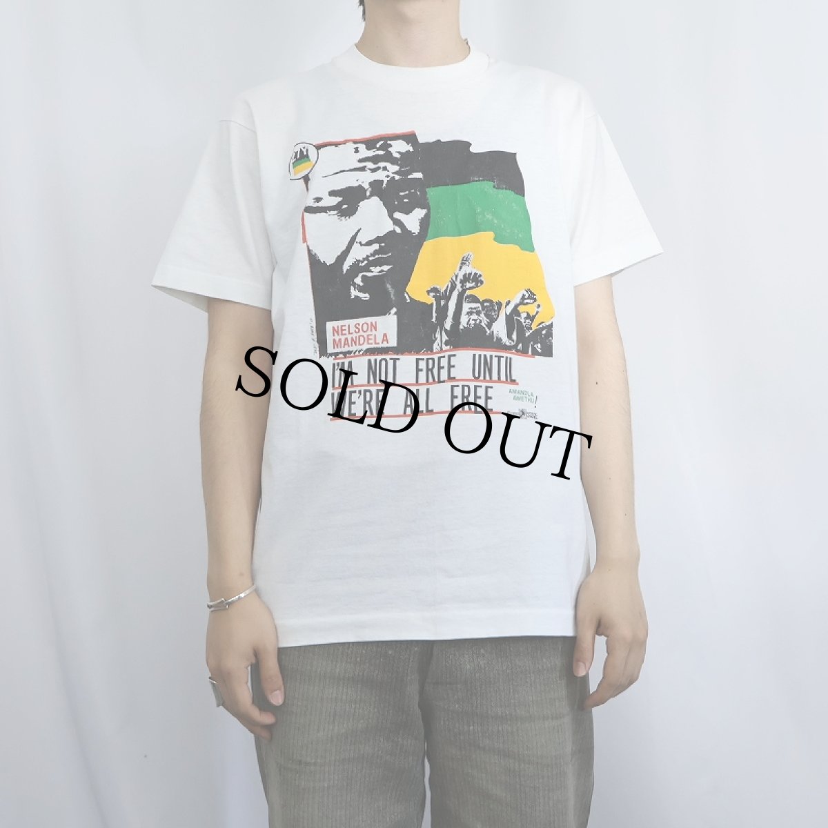 画像2: 90's Nelson Mandela USA製 "I'M NOT FREE UNTIL..." 南アフリカ元大統領プリントTシャツ L (2)