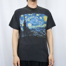 画像2: Vincent Van Gogh "The Starry Night" アートプリントTシャツ M (2)