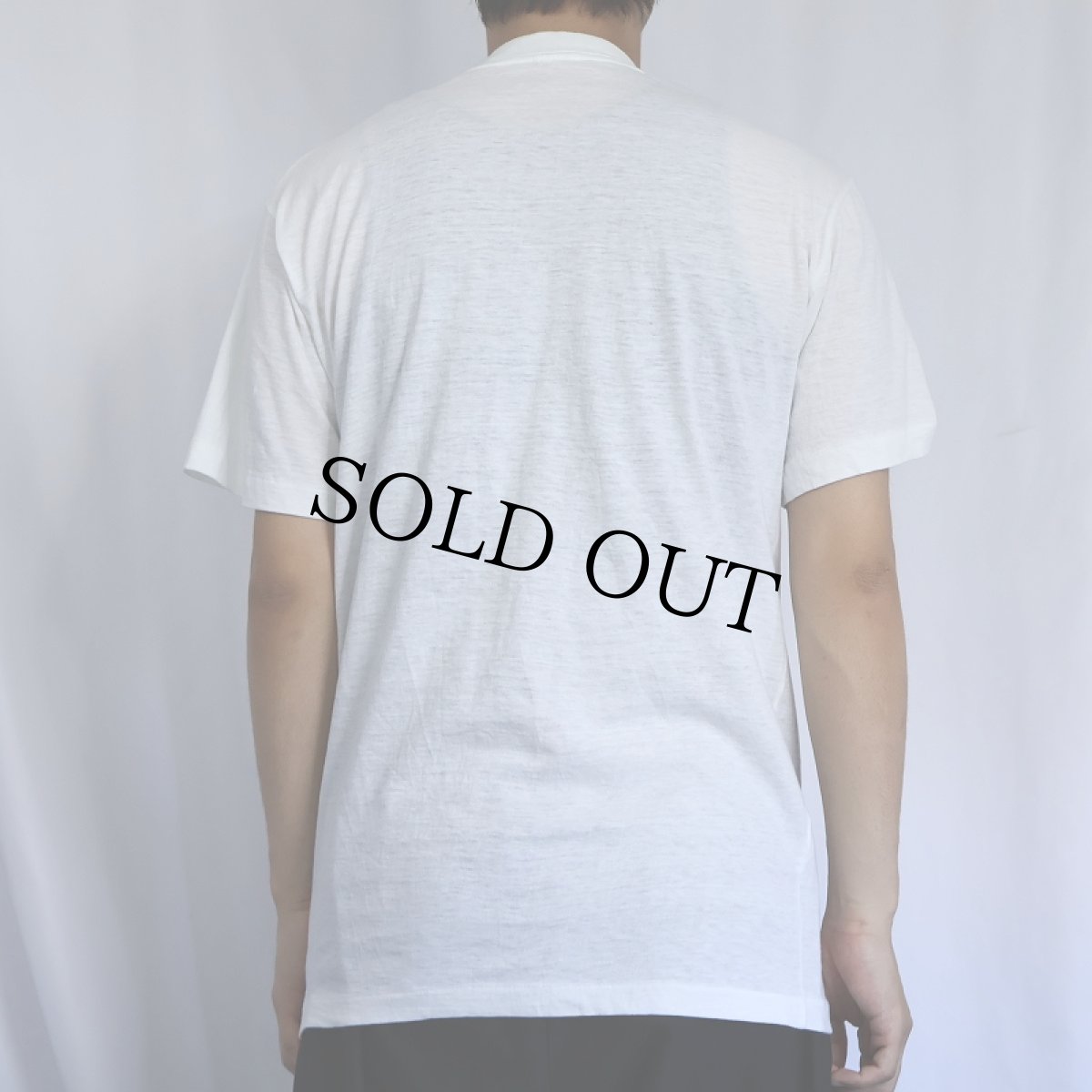 画像3: 80〜90's "I TAKE IT YOU'VE WON THE LOTTERY!" シュールイラストプリントTシャツ (3)