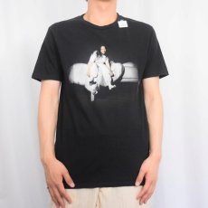 画像2: Billie Eilish "When We All Fall Asleep, Where Do We Go?" ミュージシャンフォトプリントTシャツ BLACK M (2)