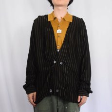 画像2: 〜70's DIPLOMAT USA製 ストライプ柄 レイヤードデザイン アセテートニットカーディガン L (2)