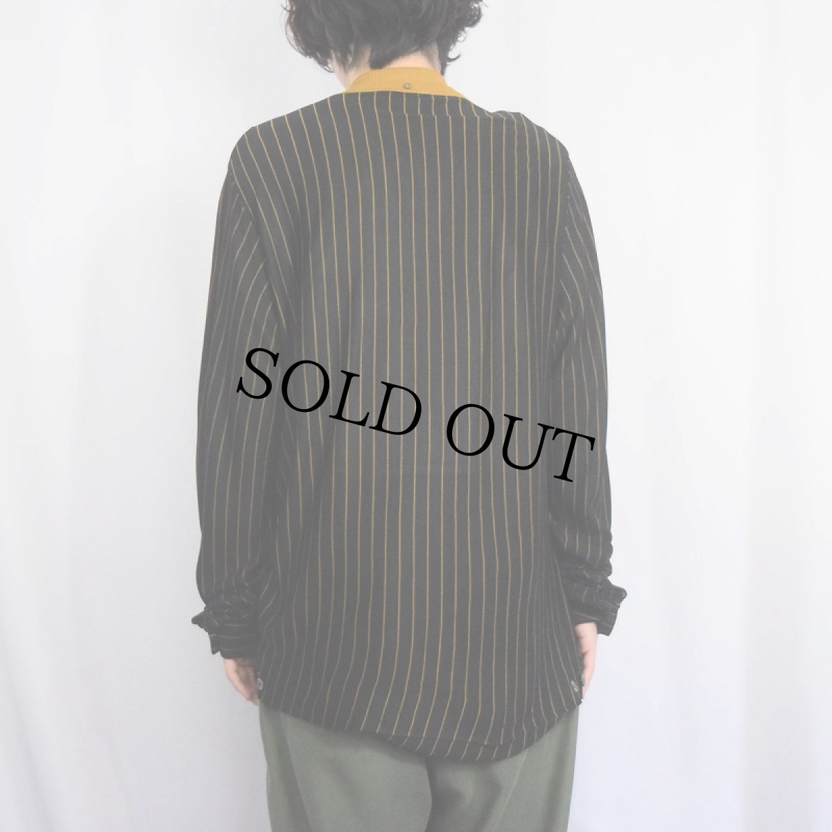 画像3: 〜70's DIPLOMAT USA製 ストライプ柄 レイヤードデザイン アセテートニットカーディガン L (3)