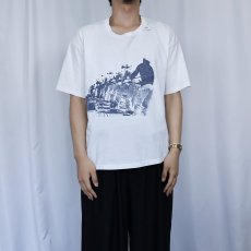 画像2: 90's GAP USA製 "WORLD CLASSIC" プリントTシャツ M (2)