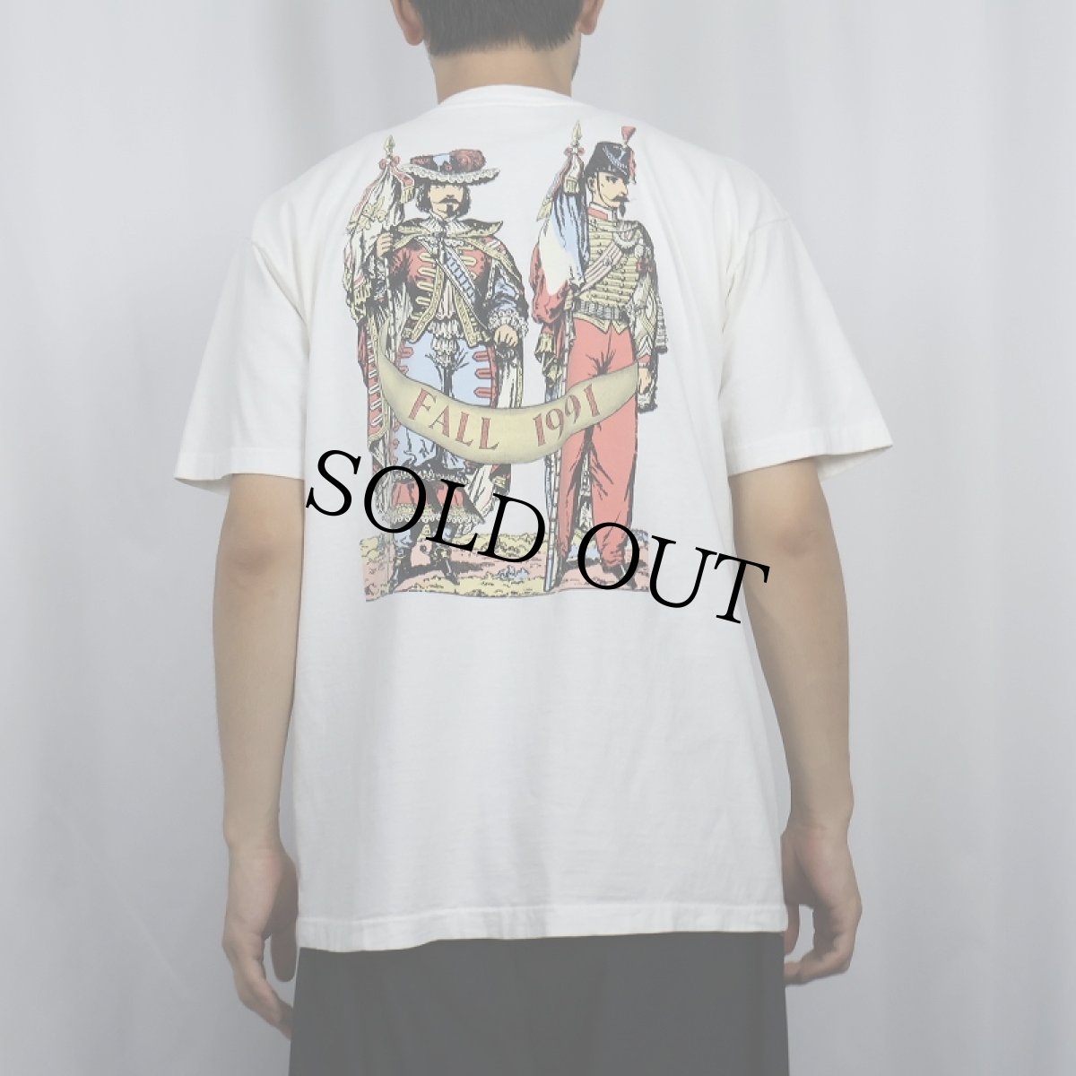 画像4: 90's BANANA REPUBLIC USA製 イラストプリントTシャツ M (4)