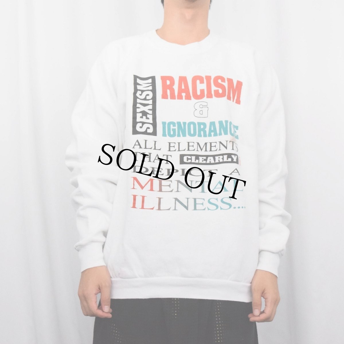 画像3: 90's USA製 "RACISM&IGNORANCE..." メッセージプリントラグランスウェット XL (3)