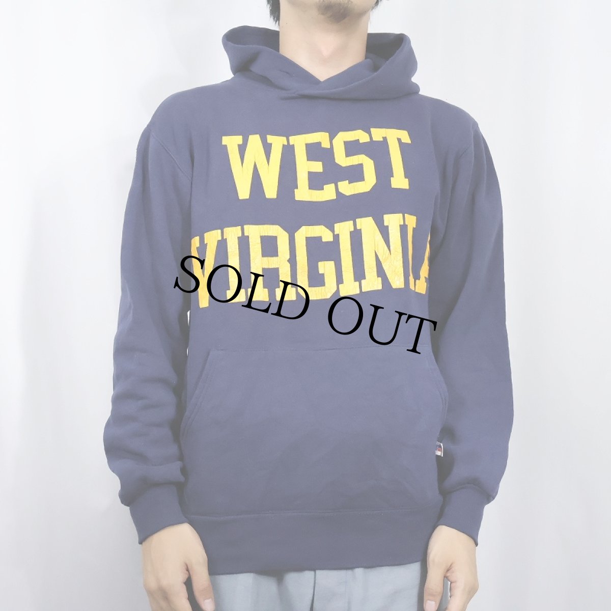 画像2: 90's RUSSELL ATHLETIC USA製 "WEST VIRGINIA" プリントスウェットフーディー NAVY M (2)