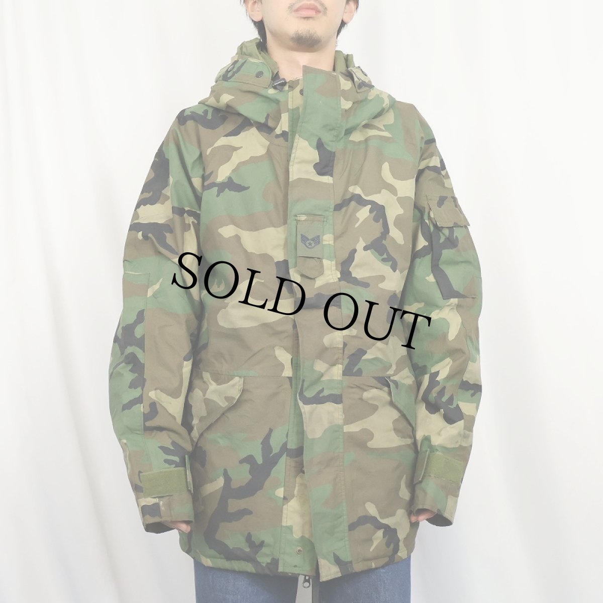 画像2: 2000's U.S.MILITARY ECWCS GEN1 ウッドランドカモ GORE-TEXパーカ LAEGE-REGULAR (2)