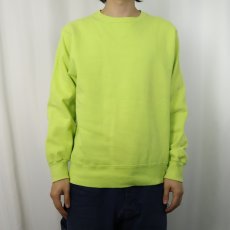 画像2: 90's Champion 青刺繍タグ 中期 USA製 前V ネオンカラー 無地スウェット M (2)