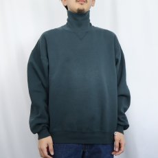 画像2: 90's RUSSELL ATHLETIC USA製 前V タートルネックスウェット XL (2)