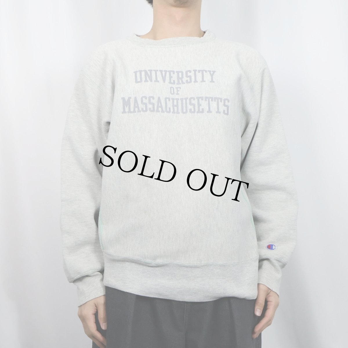 画像2: 80's Champion REVERSE WEAVE トリコタグ USA製 "UNIVERSITY OF MASSACHUSETTS" プリントスウェット L (2)