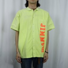 画像2: 80's JIMMY'Z USA製 ネオンカラー ロゴプリントコットンシャツ M (2)