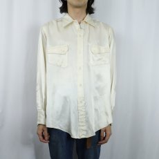 画像2: 40's LEVI'S ロングホーン ダイアゴナルポケット サテンウエスタンシャツ (2)