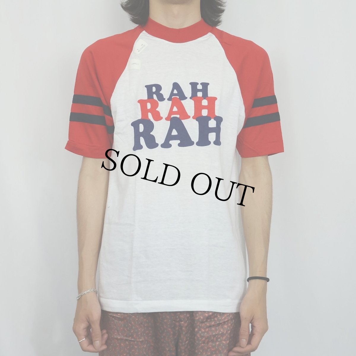 画像3: 80's Champion トリコタグ USA製 "RAH RAH RAH" プリントラグランTシャツ L (3)