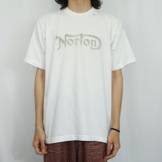 画像2: 90's Norton バイクメーカー ロゴプリントTシャツ (2)