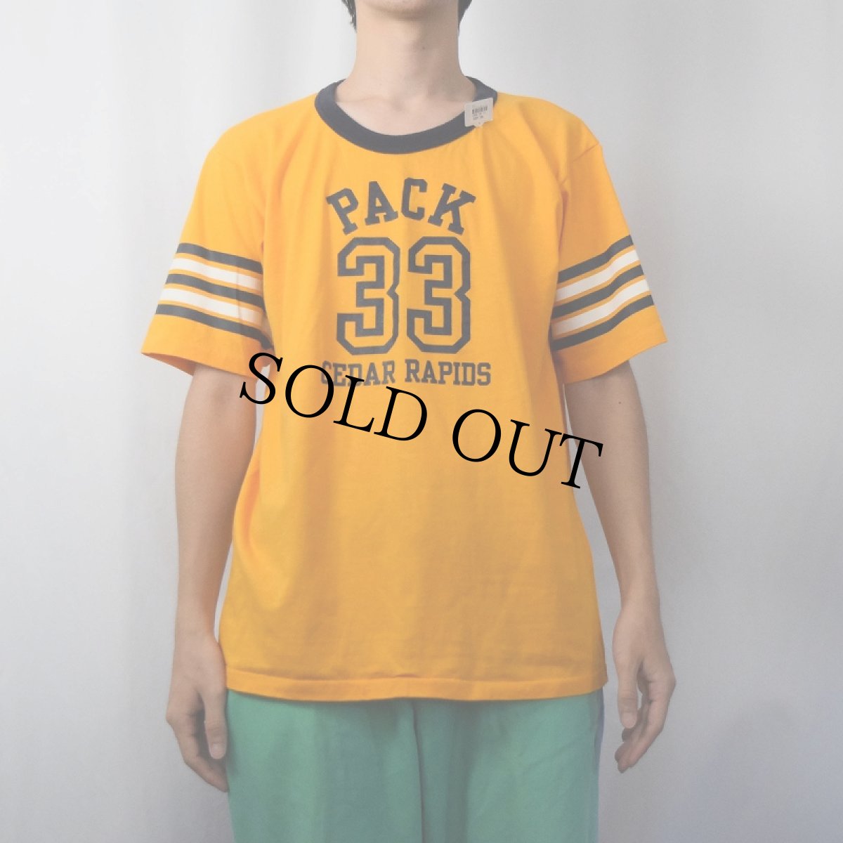 画像2: 【SALE】 70〜80's USA製 "PACK 33 CEDAR RAPIDS" プリントTシャツ XL (2)