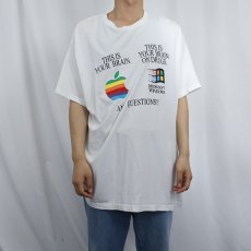 画像2: Apple×Microsoft "ANY QUESTIONS?" ロゴプリントTシャツ XXL (2)