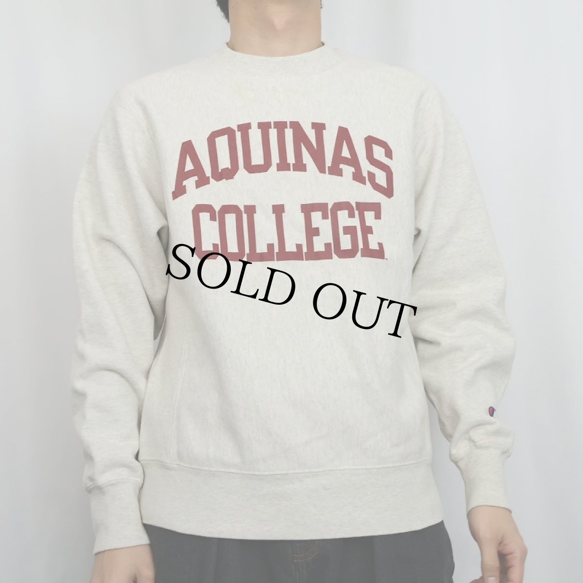 画像2: Champion REVERSE WEAVE "AQUINAS COLLEGE" プリントスウェット S (2)