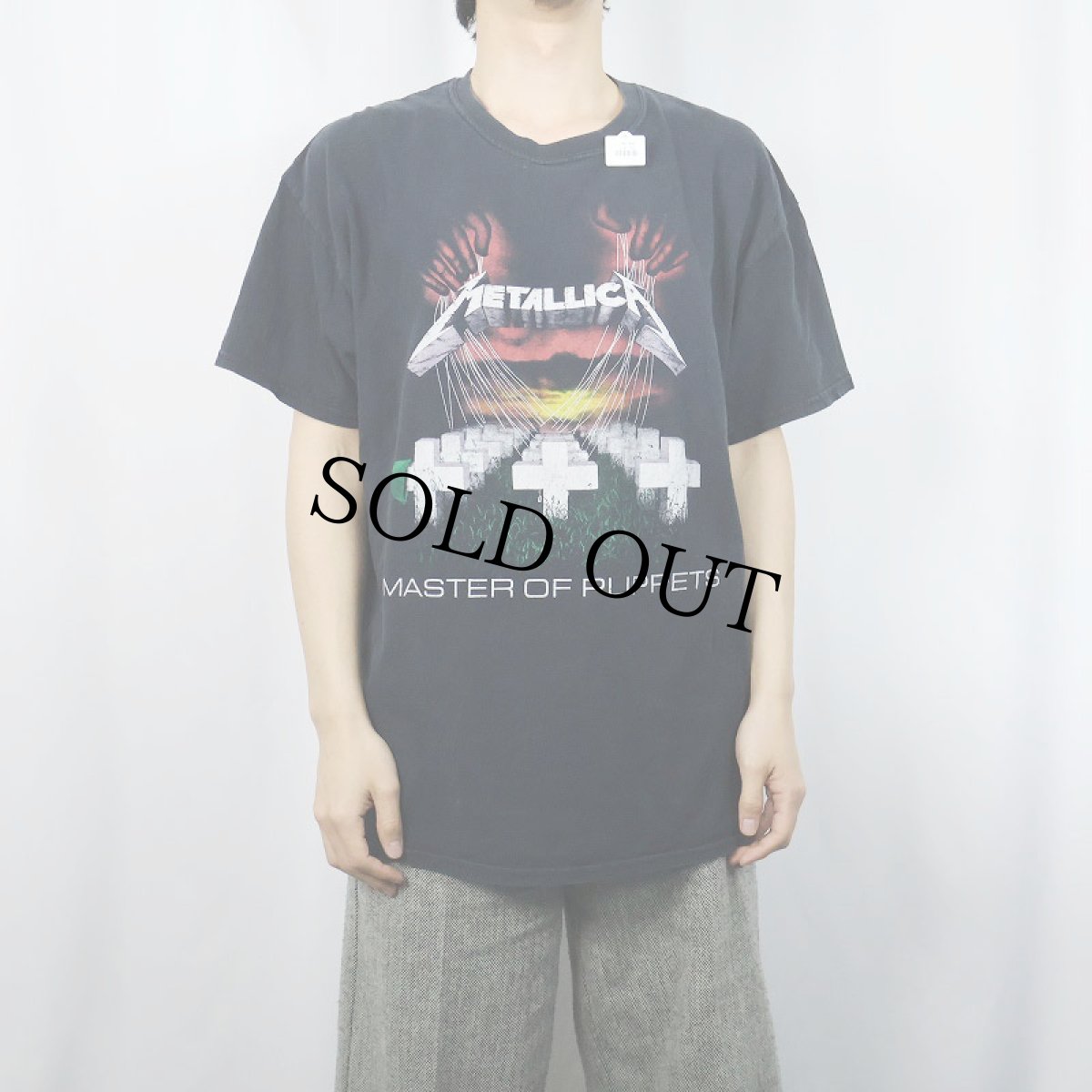 画像2: METALLICA "MASTER OF PUPPETS" ヘヴィメタルバンドTシャツ BLACK XL (2)