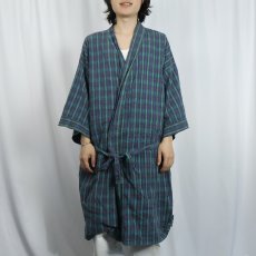 画像2: 90's ORVIS USA製 チェック柄 シアサッカーガウン L (2)