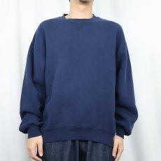 画像2: 90's RUSSELL ATHLETIC USA製 前V 無地スウェット NAVY L (2)