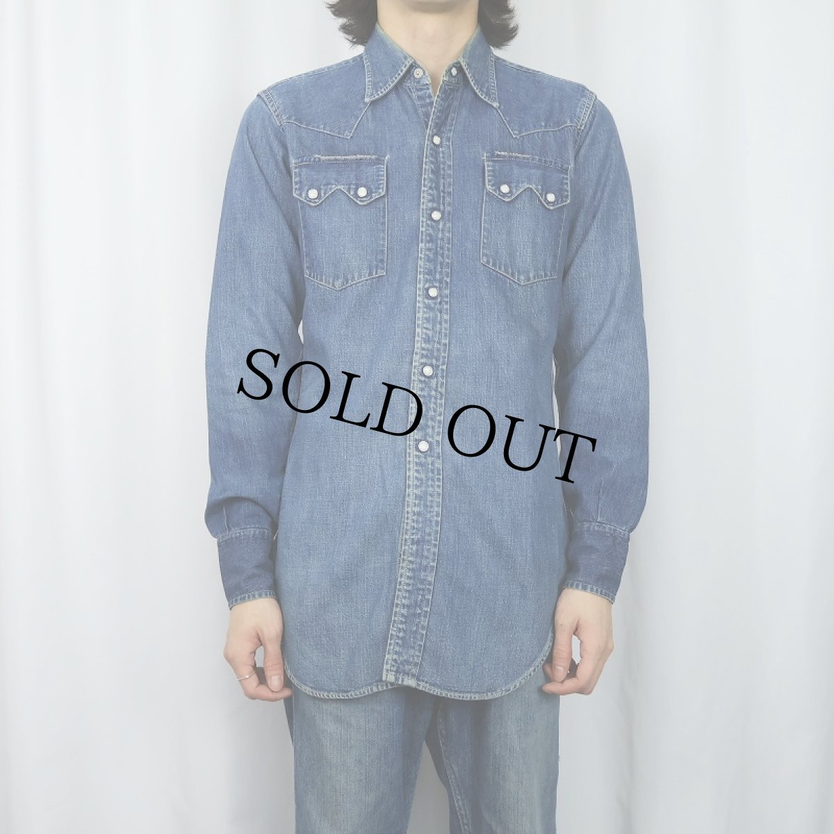 画像2: 50's LEVI'S ショートホーン デニムウエスタンシャツ (2)