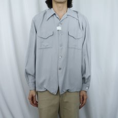 画像2: 40〜50's McGREGOR USA製 レーヨンギャバジン オープンカラーシャツ L (2)