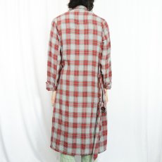 画像3: 60's〜 Pilgrim チェック柄 ガウン (3)