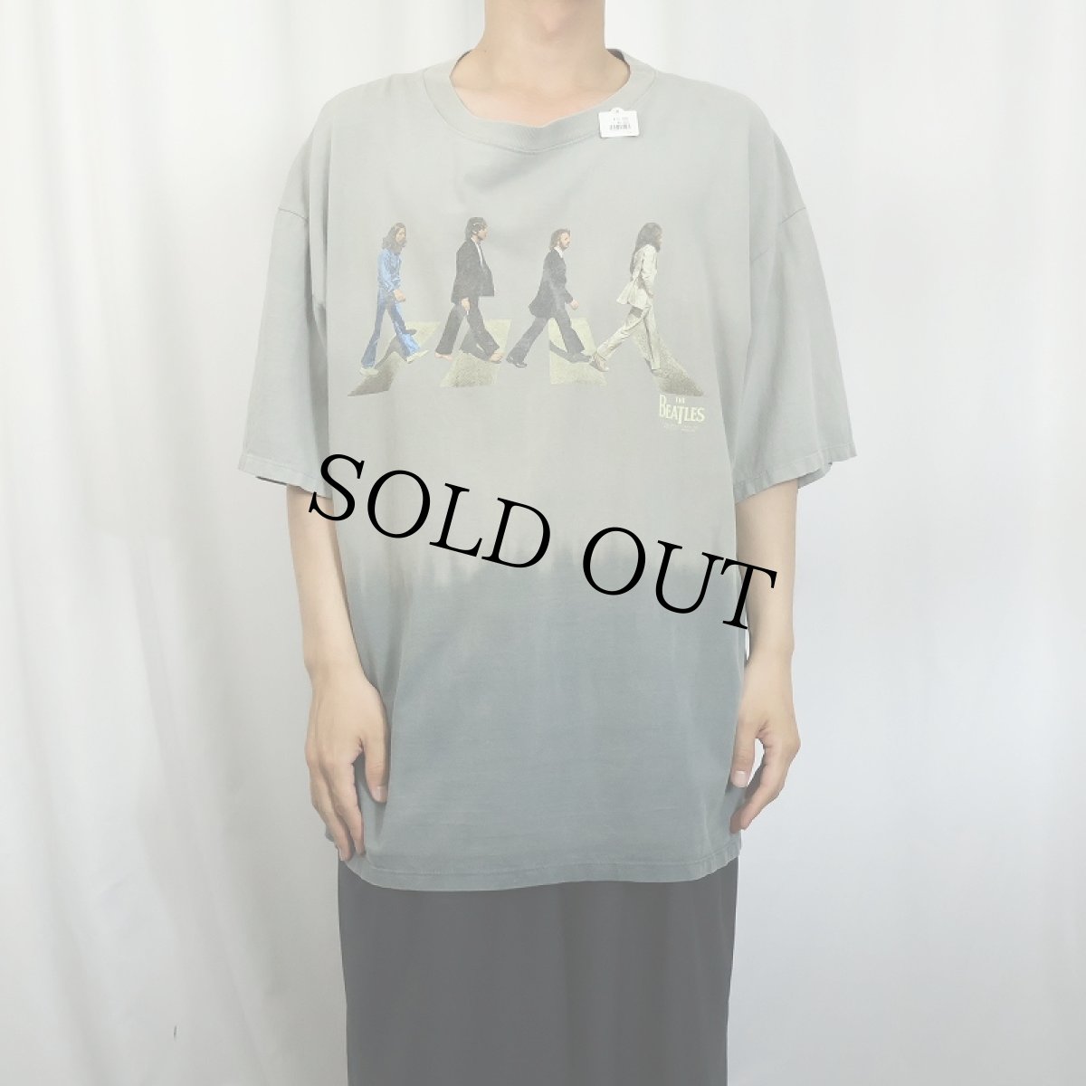 画像2: 2000's THE BEATLES "ABBEY ROAD" ロックバンドアルバムTシャツ (2)