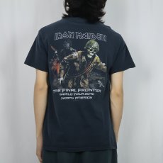 画像4: IRON MAIDEN "The Final Frontier" ヘヴィメタルバンドツアーTシャツ M (4)