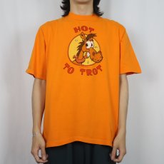 画像2: 70's USA製 "HOT TO TROT" 馬イラストプリントTシャツ XL (2)