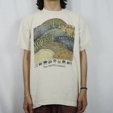 画像2: 90's LIBERTY GRAPHICS USA製 "Dianna Dee Tyler" カメイラストプリントTシャツ XL (2)