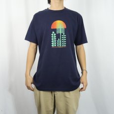 画像2: 80's NIKE 銀タグ USA製 "1983 LILAC BLOOMSDAY RUN" マラソン大会 プリントTシャツ NAVY XL (2)