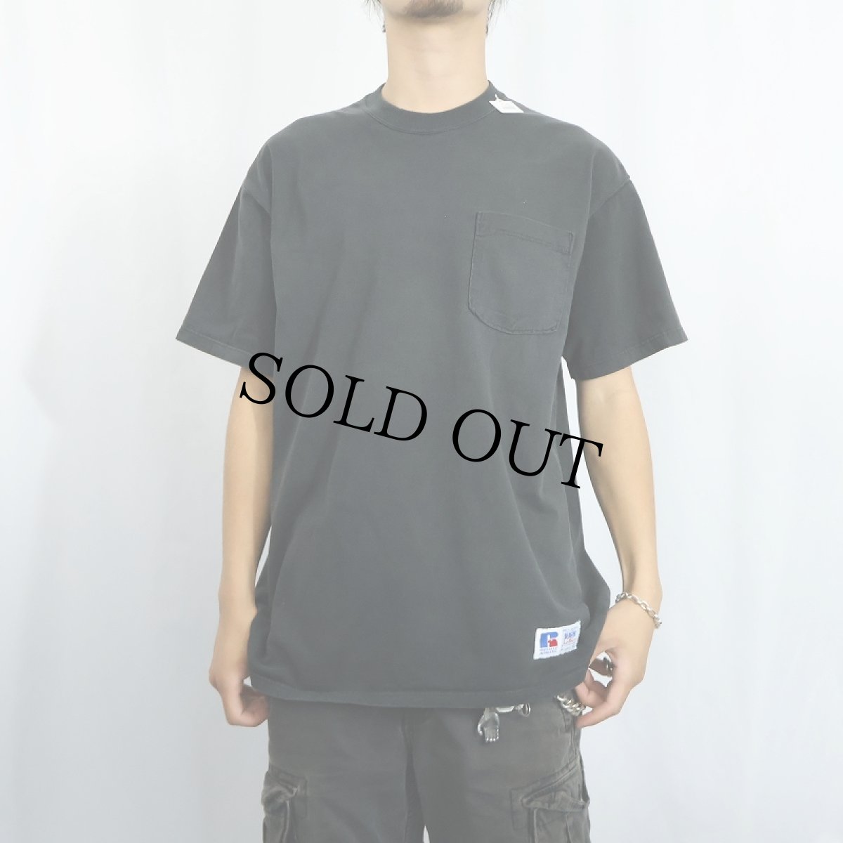画像2: 90's RUSSELL ATHLETIC USA製 無地ポケットTシャツ BLACK L (2)