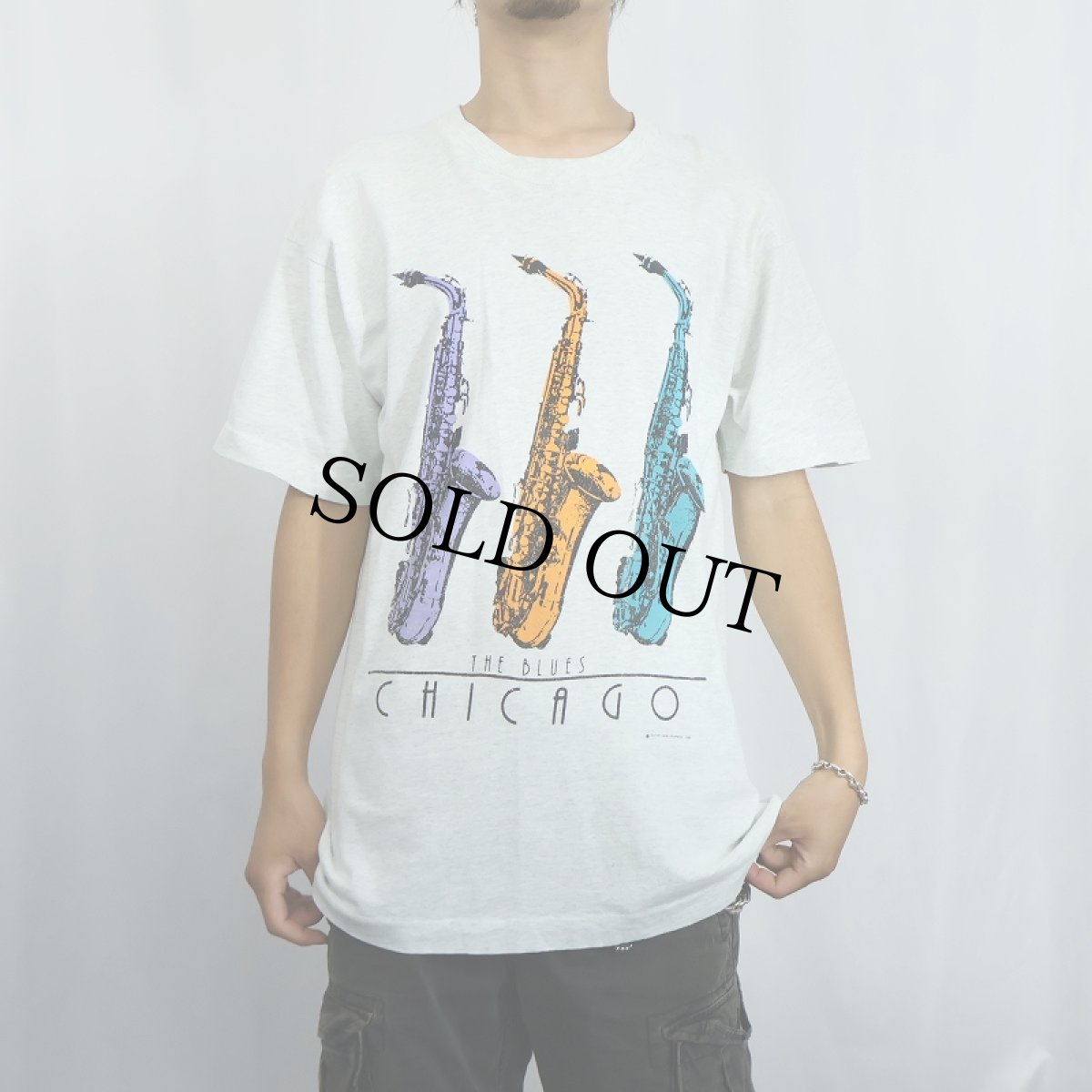 画像2: 90's USA製 "THE BLUES CHICAGO" サックスプリントTシャツ L (2)