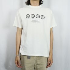 画像2: 90's BANANA REPUBLIC USA製 "TRAVEL THE WORLD" 時計プリントTシャツ S (2)