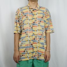 画像2: Disney 総柄 コットン×ポリエステル オープンカラーシャツ XL (2)