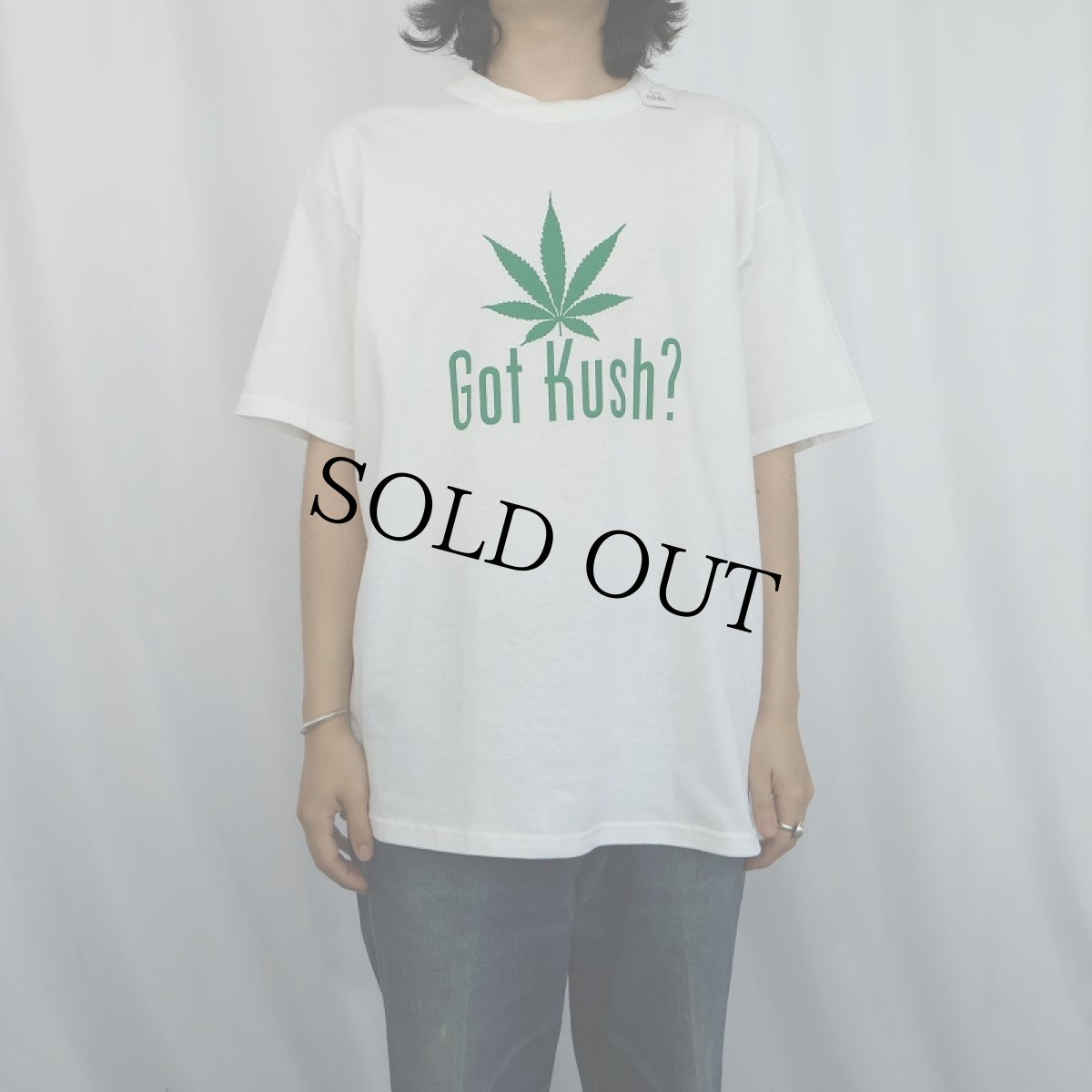 画像2: "Got Kush?" ガンジャ パロディプリントTシャツ L (2)