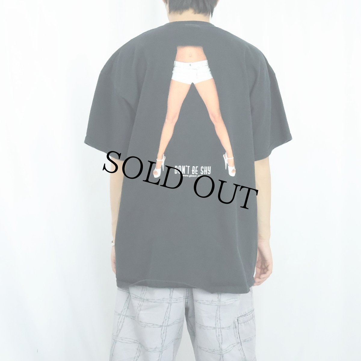 画像4: 2000's Gibson ''DON'T BE SHY'' ギターブランド プリントTシャツ BLACK XL (4)