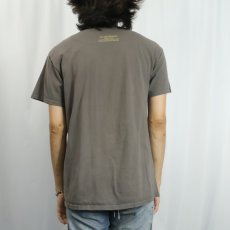 画像3: Salvador Dali "Geopoliticus Child Watching the Birth of the New Man" アートプリントTシャツ M (3)